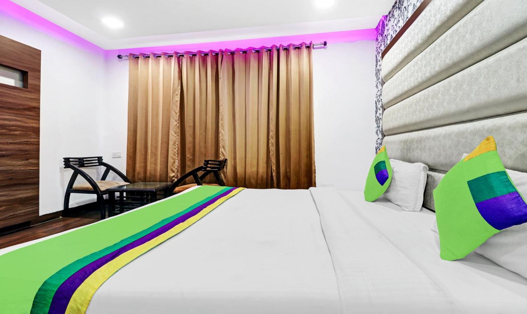 Itsy Hotels Unique - Near Railway Station Amritsar Eksteriør bilde