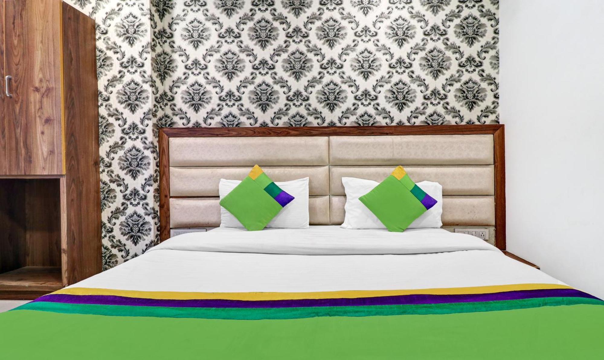 Itsy Hotels Unique - Near Railway Station Amritsar Eksteriør bilde