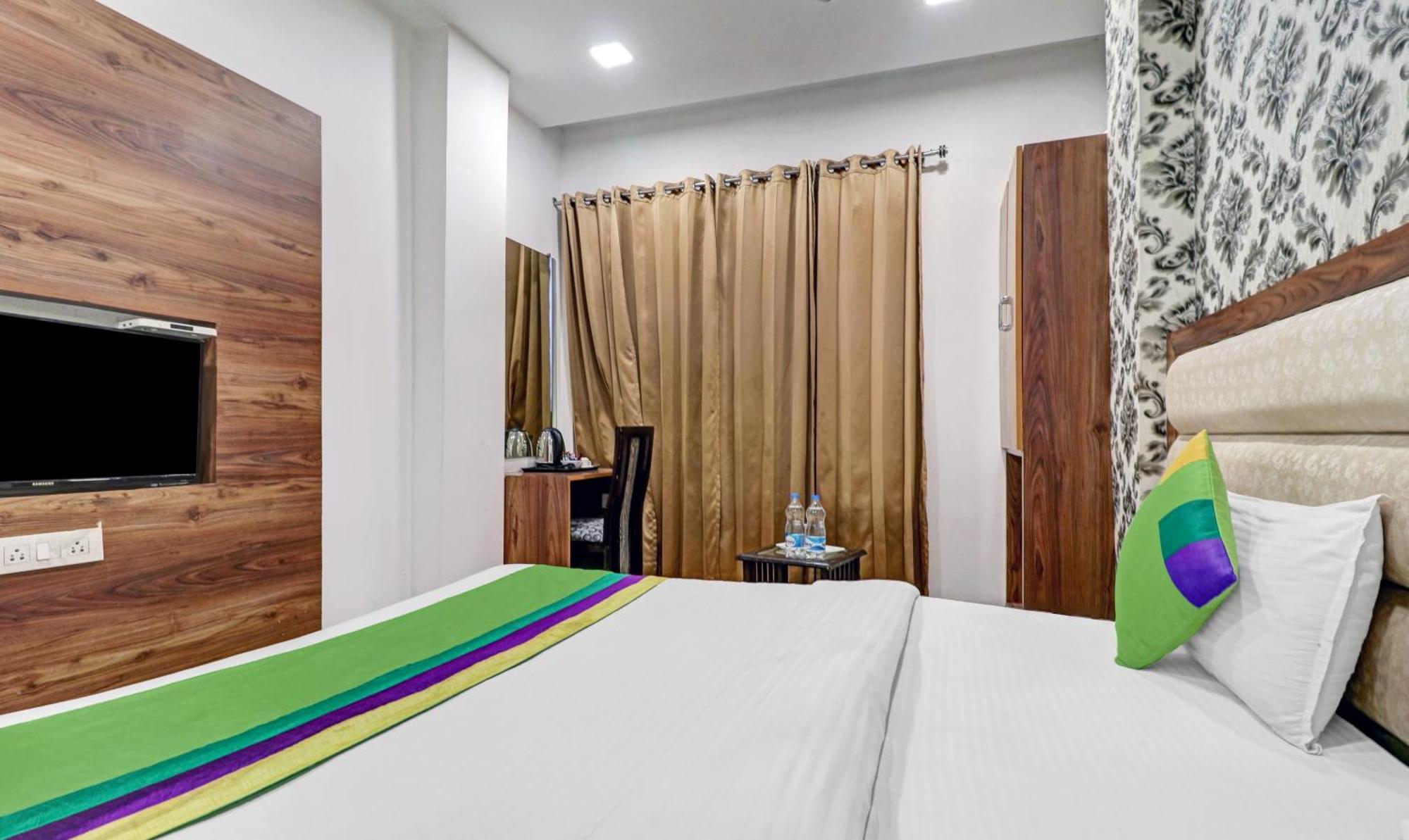 Itsy Hotels Unique - Near Railway Station Amritsar Eksteriør bilde